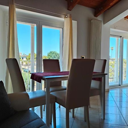 Da Cate - Appartamento Al Mare Grottammare Bagian luar foto